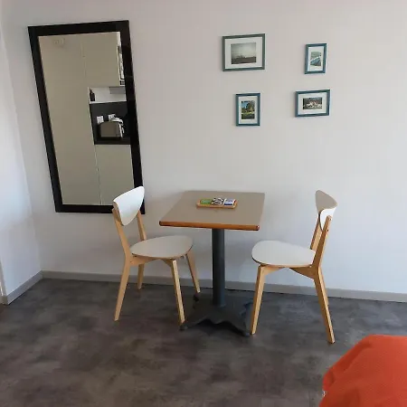 Avec Balcon, Lumineux, Centre Aix Les Bains アパート