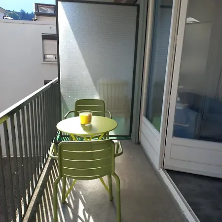 アパート Avec Balcon, Lumineux, Centre Aix Les Bains エクスレバン