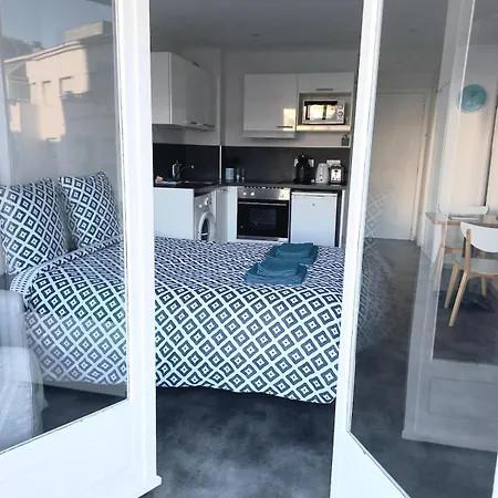 Avec Balcon, Lumineux, Centre Aix Les Bains アパート エクスレバン
